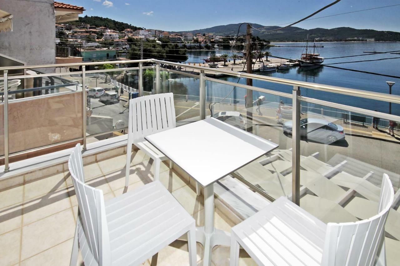Aqua Marine 2 Hotel Neos Marmaras Bagian luar foto