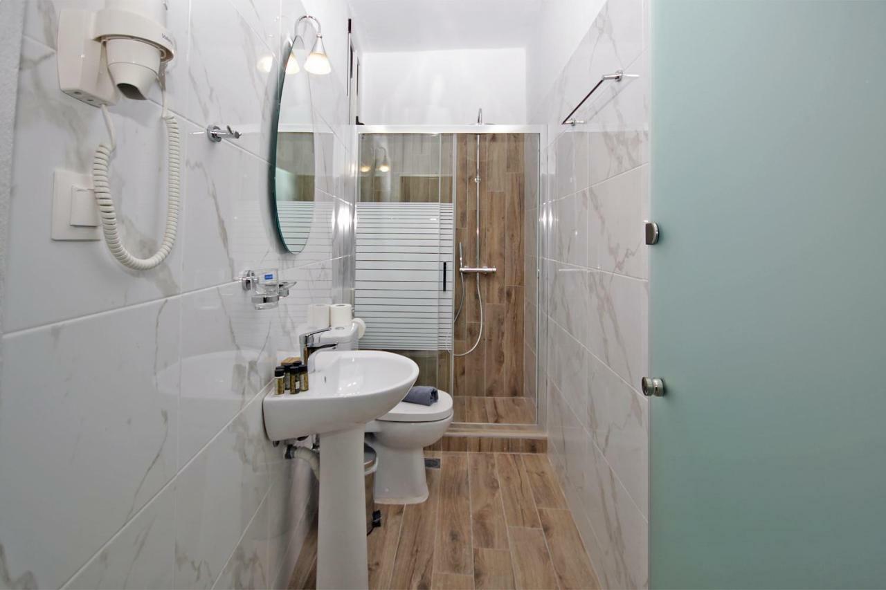 Aqua Marine 2 Hotel Neos Marmaras Bagian luar foto