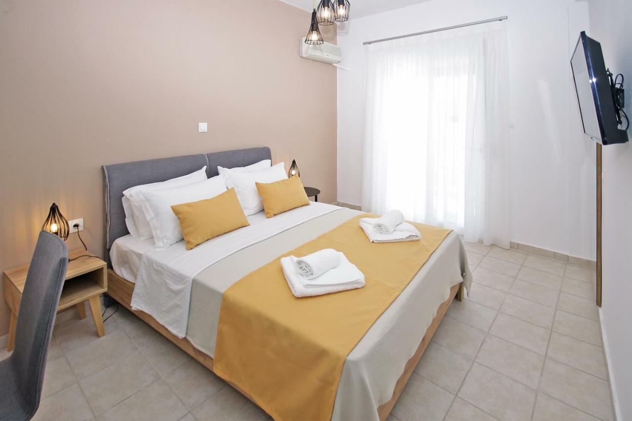 Aqua Marine 2 Hotel Neos Marmaras Bagian luar foto